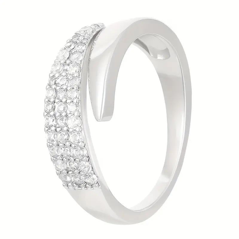 Elegant Guldring med Funklende Sten